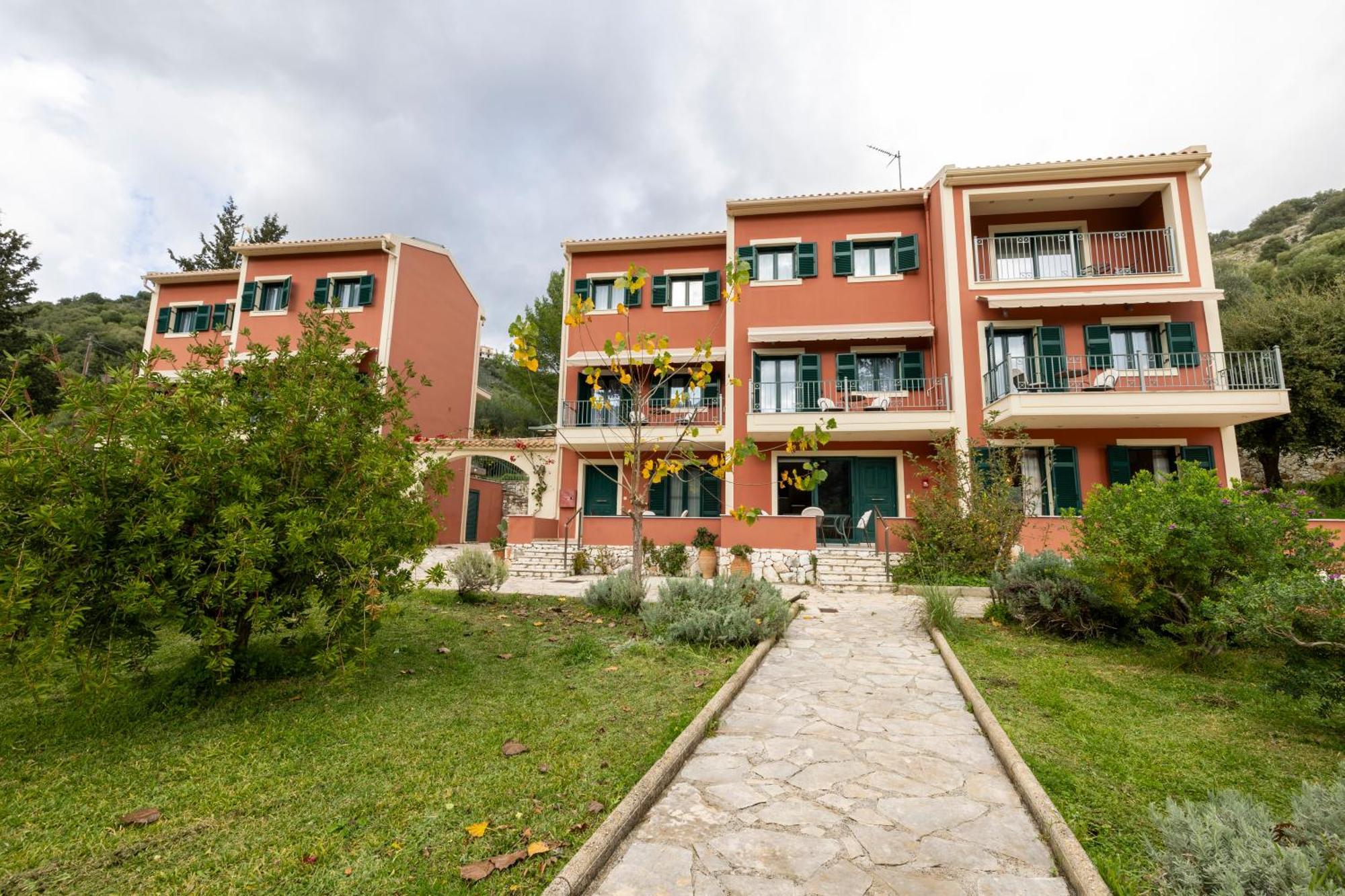 Vivi'S Apartments Agia Efimia Exteriör bild